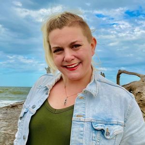 Meet your Posher, Sam